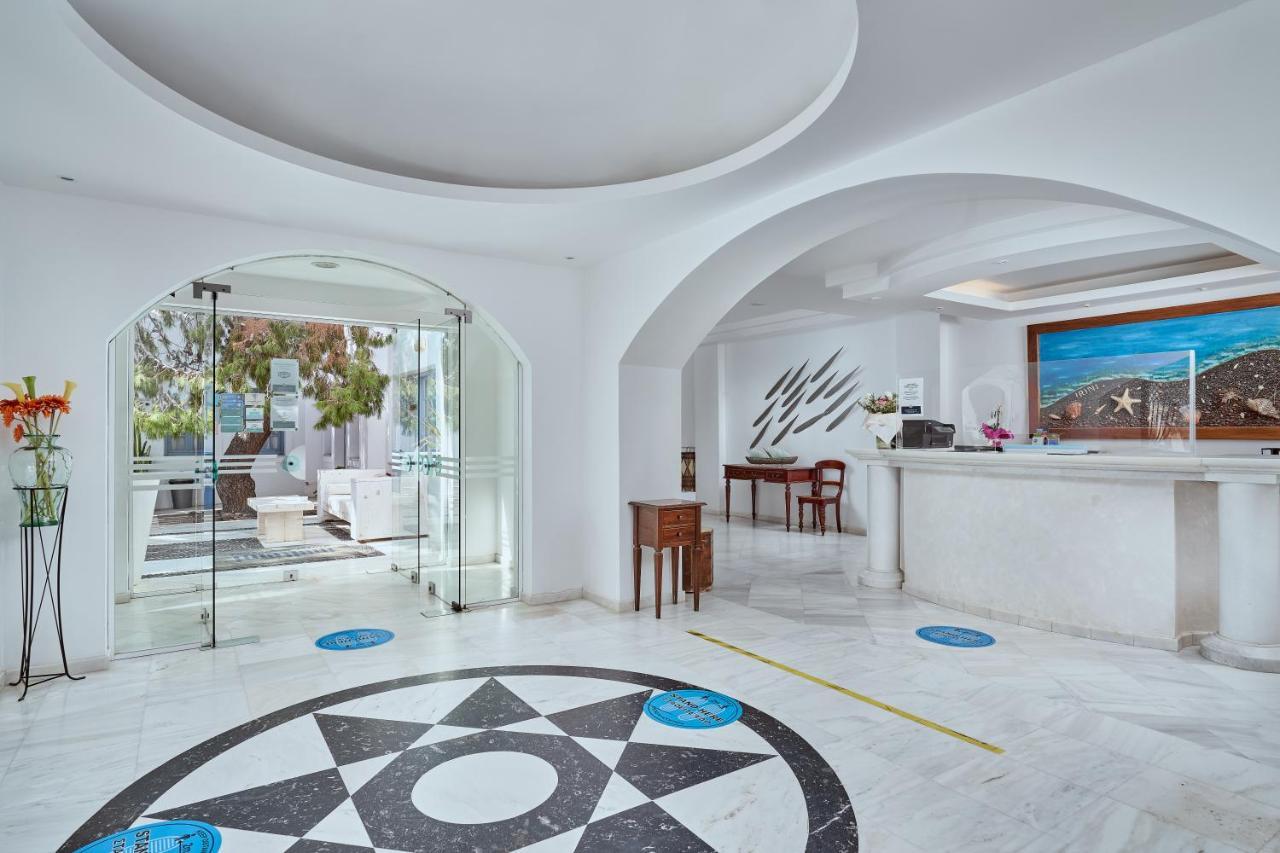 Meltemi Excelsior Suites ペリッサ エクステリア 写真